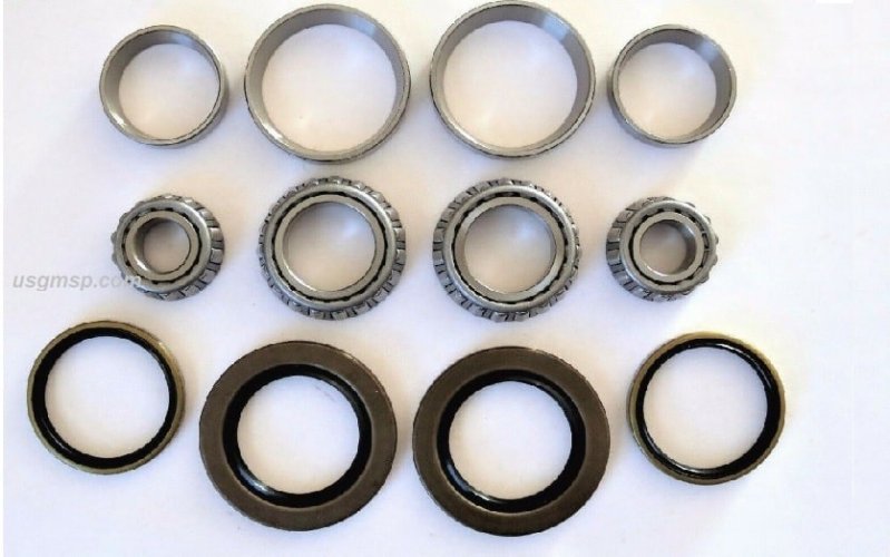 Wheel Bearing Kit: 69-82 Corvette REAR (both sides)