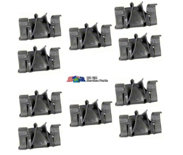 Chrome Well Molding  CLIP SET 67-69F