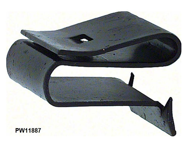 Fan Shroud Clip: Lower sides (ea)