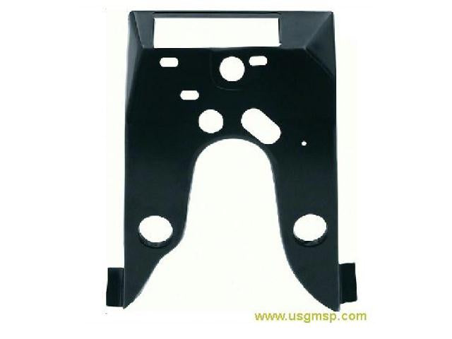 Tail Light Panel Brace: 69 F - Center