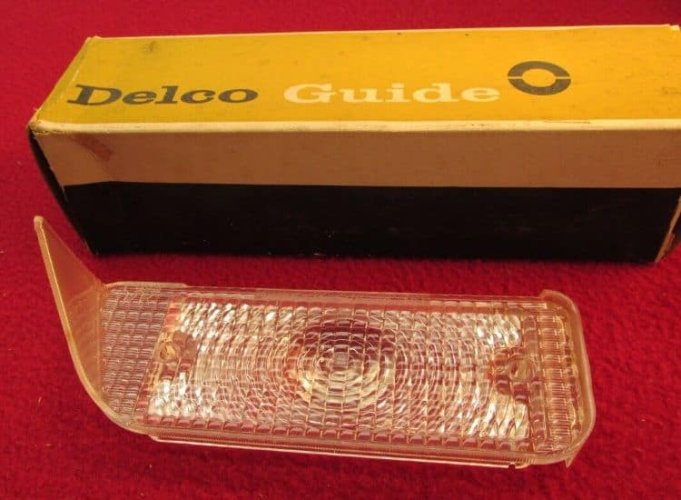 Lens Park Pontiac 1969 Full Size RHF & LHF  NOS SET (2)GM