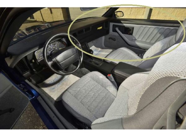 Door Trim: Camaro 86 - 90 pr- Assembled  (Choose colour)