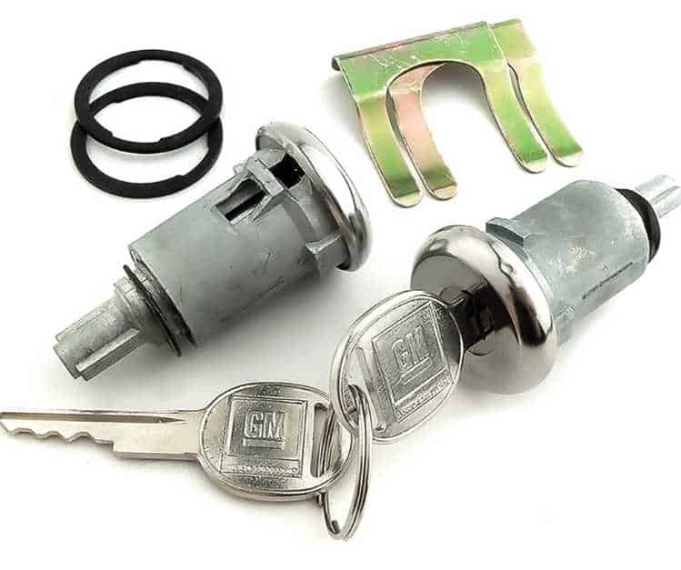 Lock:  Door -  70-78 Firebird TA Camaro with LONG shaft (2 locks only w/ keys