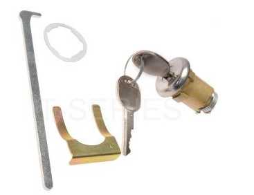 Lock Trunk: 58-78 GM Full Size W/ Chrome Cap