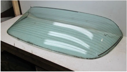 Glass: 75-81 F REAR GLASS w/ Demister & Tint