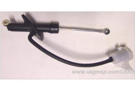 Clutch Master Cylinder: 93-02 V6 & V8 Camaro/Firebird TA