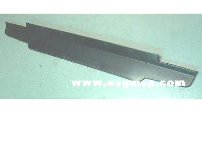 Deflector: 93-02 F Front Radiator