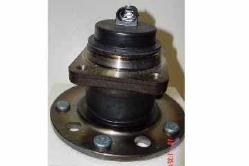 Hub assembly: Front ABS equipped 93-02F (GM)